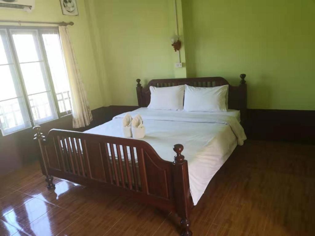 Riverside Garden Hostel Vang Vieng Extérieur photo