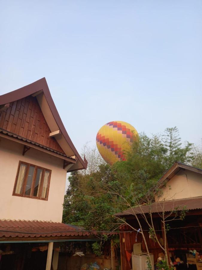 Riverside Garden Hostel Vang Vieng Extérieur photo