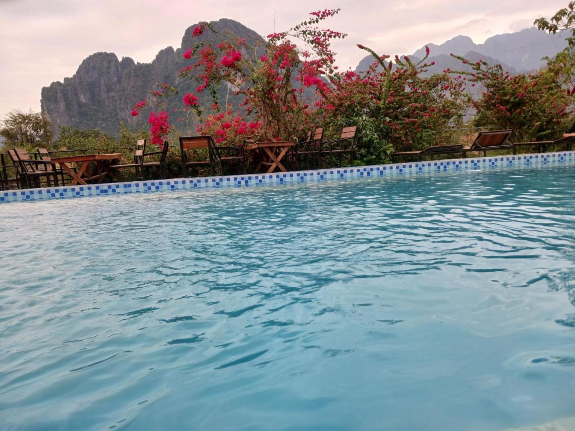 Riverside Garden Hostel Vang Vieng Extérieur photo
